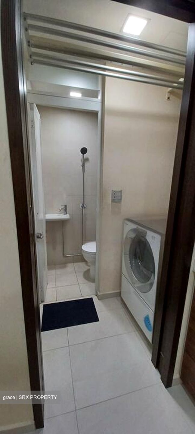 The Brownstone (D27), Condominium #468449031